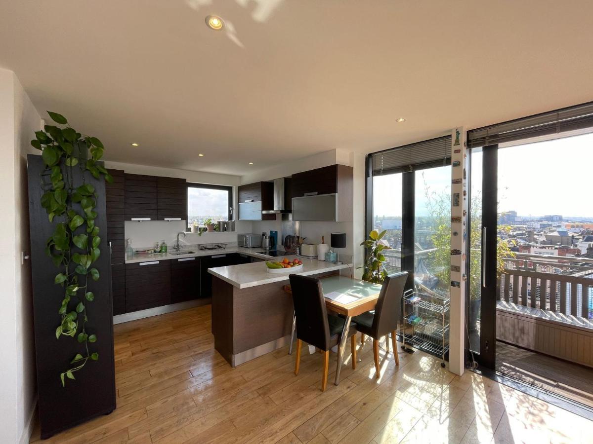Апартаменты Penthouse In Battersea Amazing Views Of Лондон Экстерьер фото